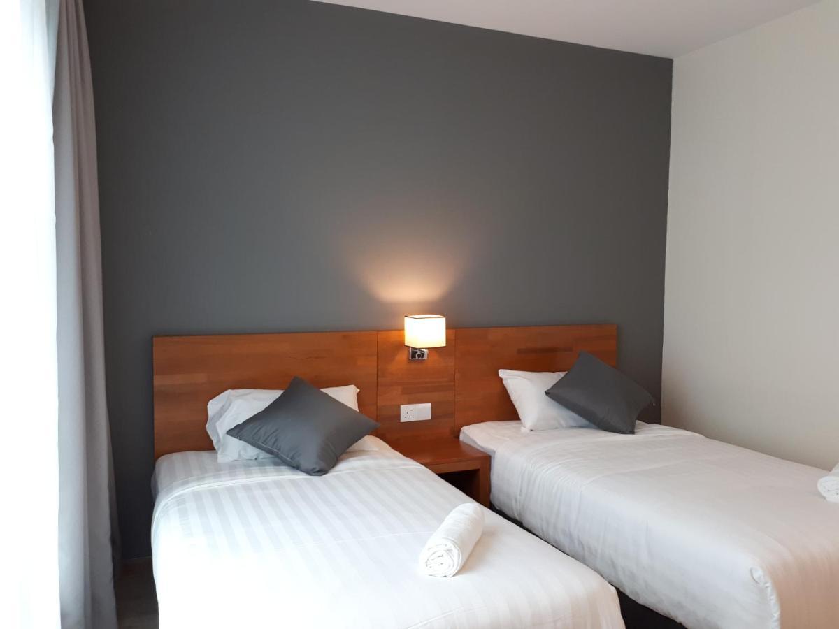 Hotin Inn Kuching Luaran gambar
