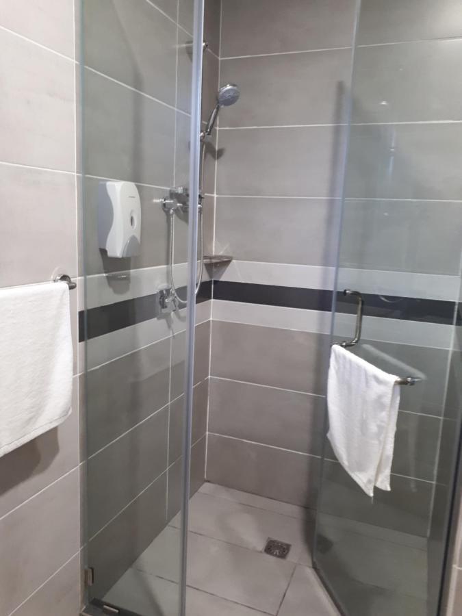 Hotin Inn Kuching Luaran gambar