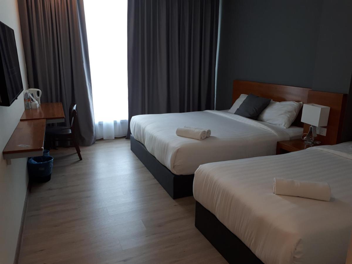 Hotin Inn Kuching Luaran gambar