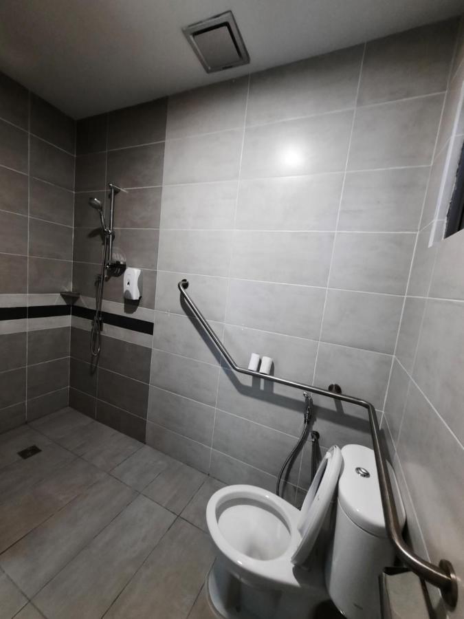 Hotin Inn Kuching Luaran gambar